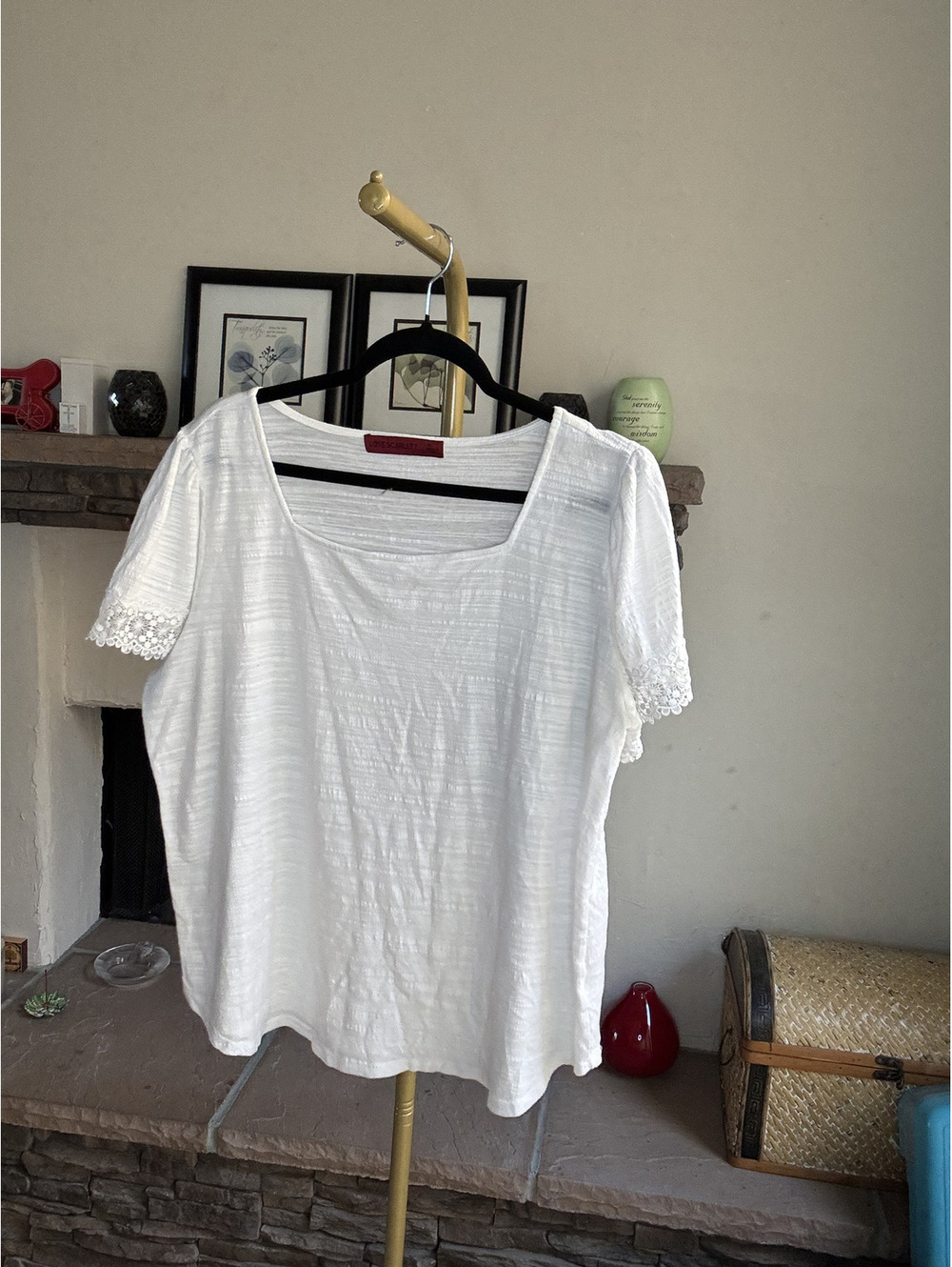 Love Scarlett White lace-sleeve square-neck boho top Size XL